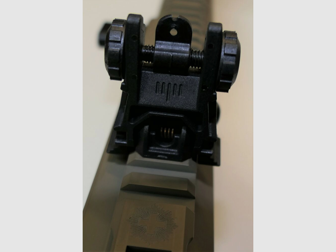 GWMH Carabina autoloading GWMH SPC-HUNTER A4 10" (CARABINA DE PISTOLA SUIZA) FDE Cal.9x19 Magazin AR15 Glock