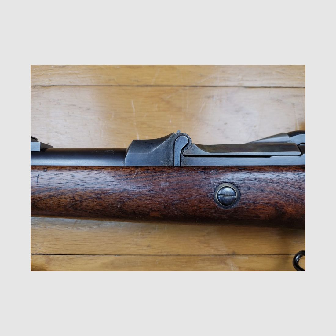 Exceptionnel Fusil Trapdoor modèle 1884 – Arsenal de Springfield – tout puissant calibre 45/70 – de mars 1887 pour l&rsquo;US Army – Arme mythique du Grand Ouest – État muséal, image 12 sur 30