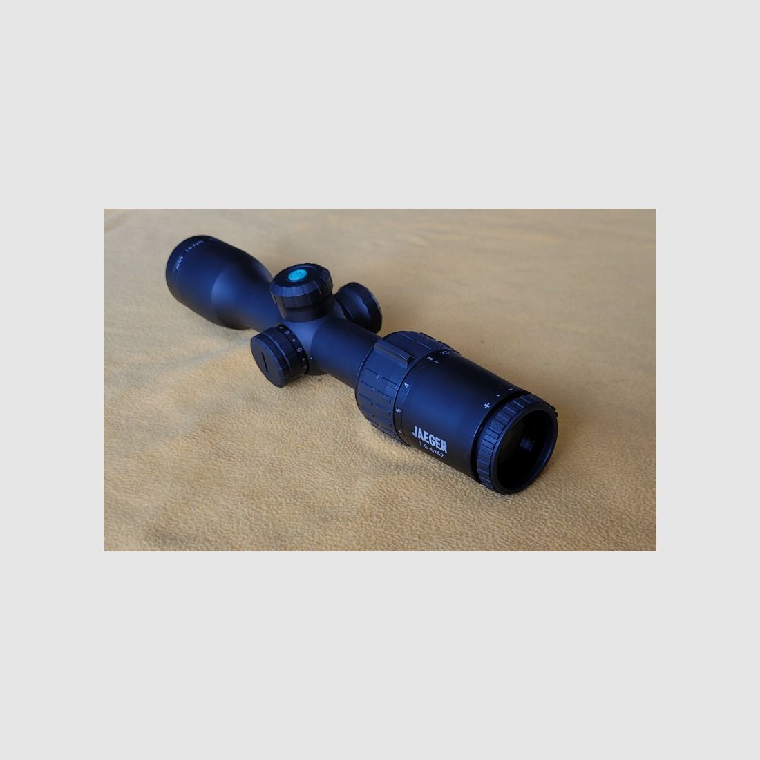 Telescopio Yukon Jaeger 1,5-6x42 con reticolo XO1i