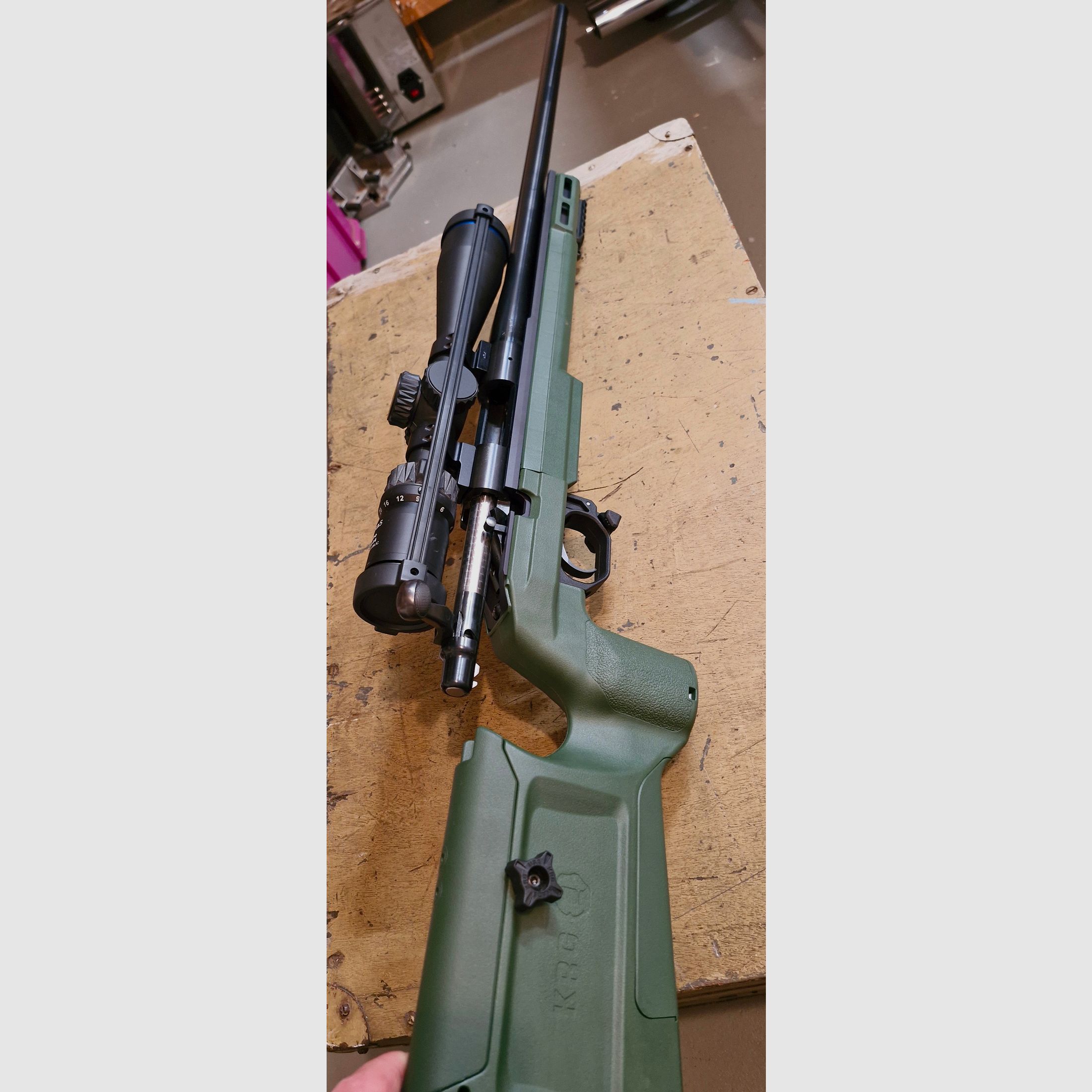 KRG Bravo REM 700 SA sakogrün Chasis