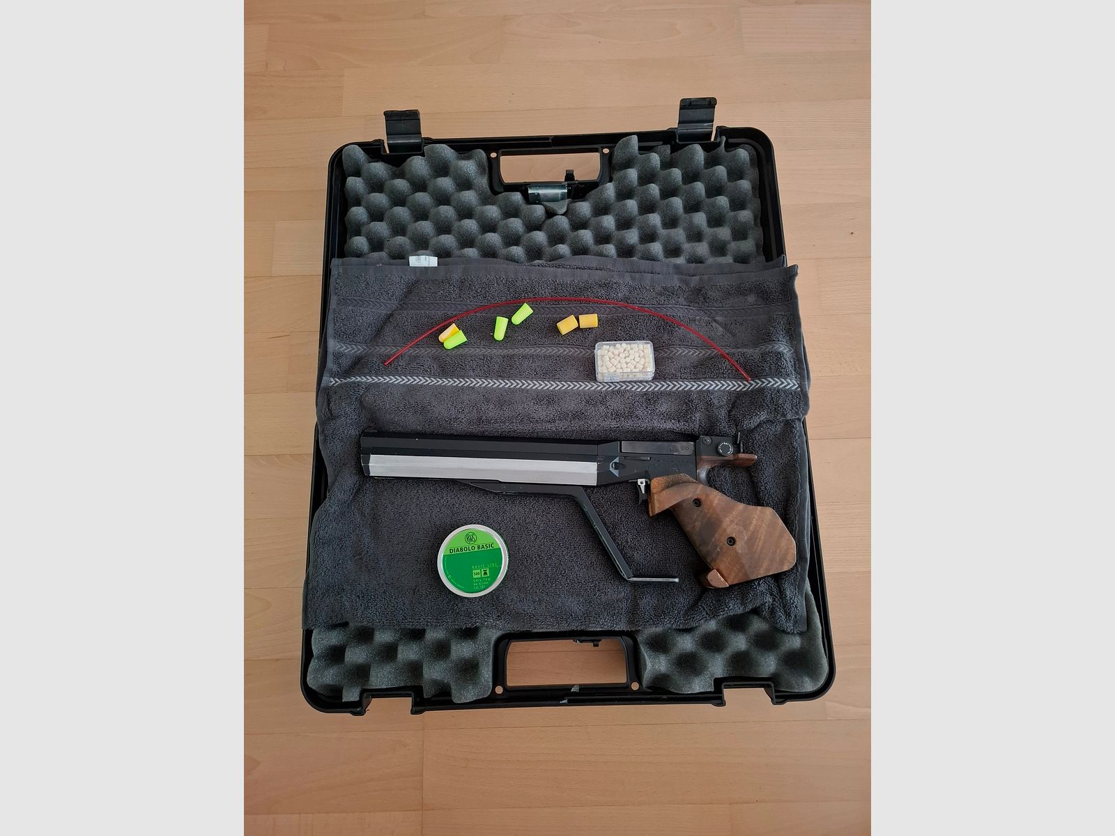 Luftpistole Feinwerkbau 4.5 mm