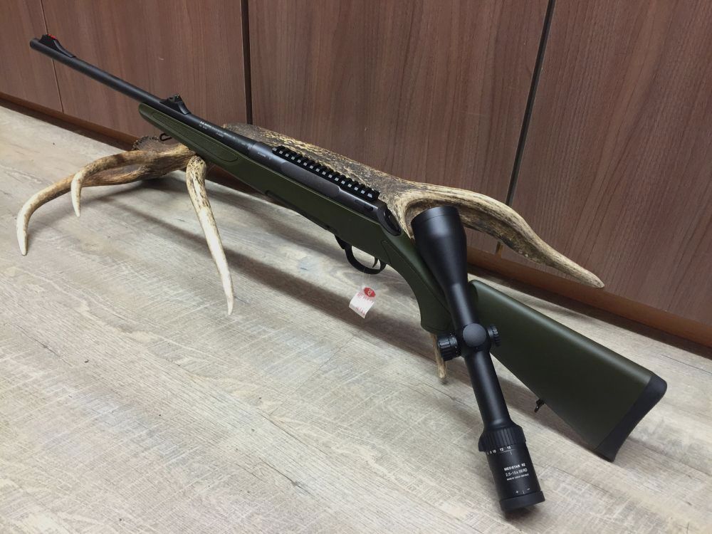 Haenel Varmint Jaeger 10, con Meopta MeoStar R2 2,5-15x56 RD MR PA