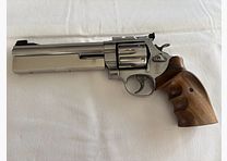 Smith & Wesson Revolver .44 Magnum 629 Classic -6