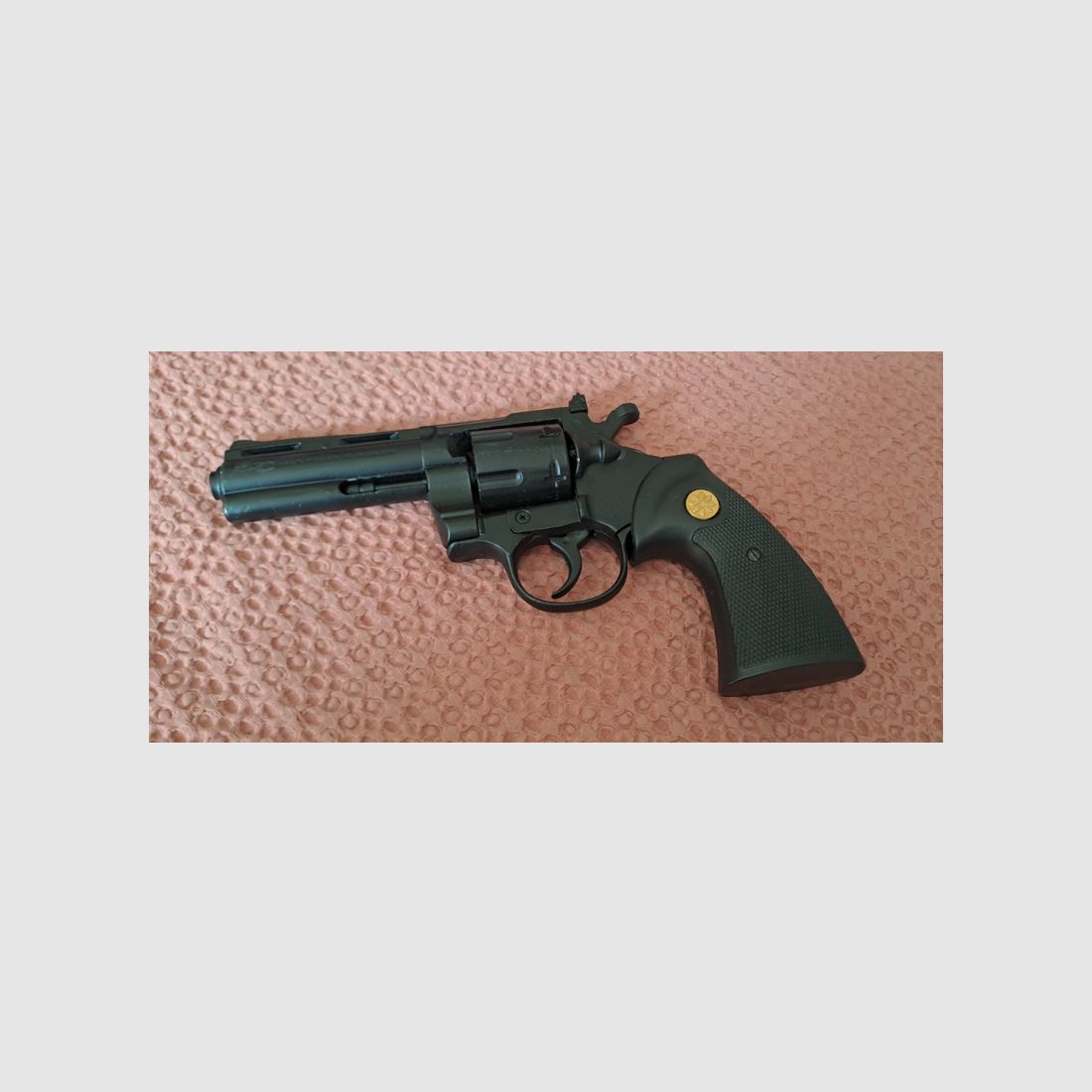 Revolver 380 Knall