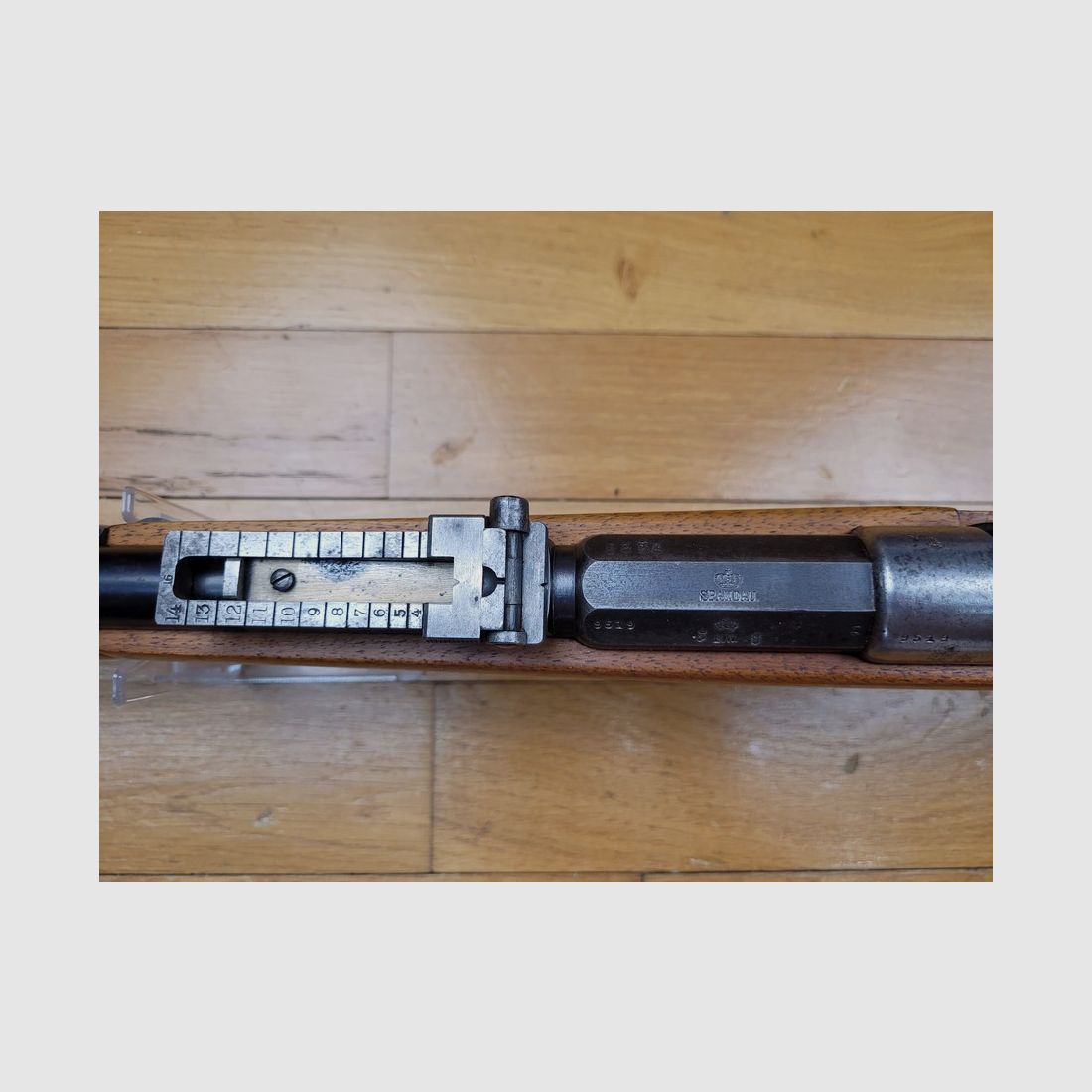 Espléndido fusil de infantería Mauser 1871/84 – Número de serie completamente coincidente – Arsenal prusiano de Spandau – Prestigiosa asignación al 1er Granadero de la Guardia Kaiser Alejandro – cañón nuevo – pieza en excelente estado ++, imagen 28 de 34