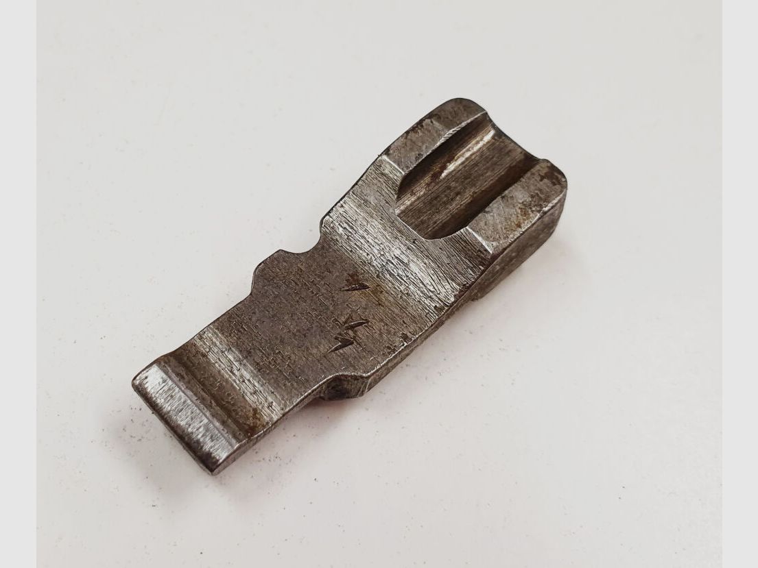 Gewehr 43 / Karabiner 43 ( G43 / K43 ) [6] Verriegelungsstütze rechts für Gewehr 43 / Karabiner 43 ( G43 / K43 ) original Ersatzteil
