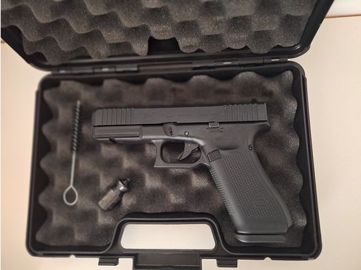 GLOCK 17 Gen5 - Schreckschusspistole - 9mm P.A.K,  schwarz - gebraucht in gutem Zustand!