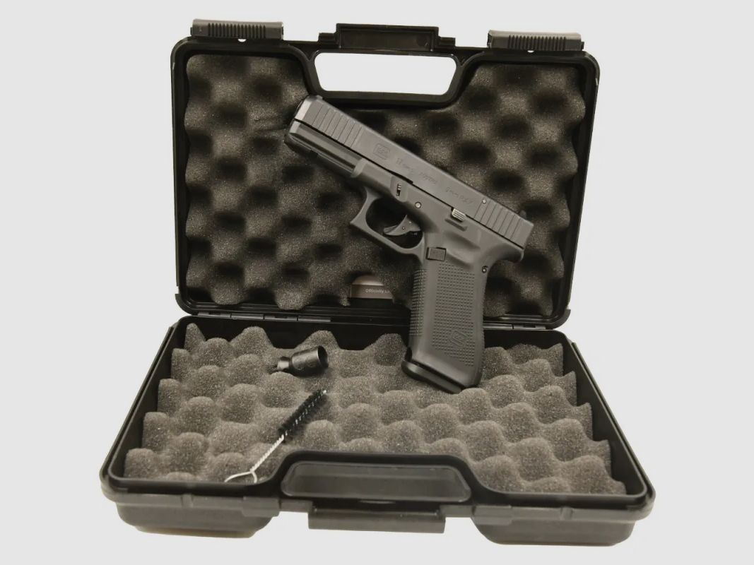 Pistolet alarmowy Glock 17 Gen5 C12 197x34x139mm + futerał na broń, zdjęcie 2 z 8