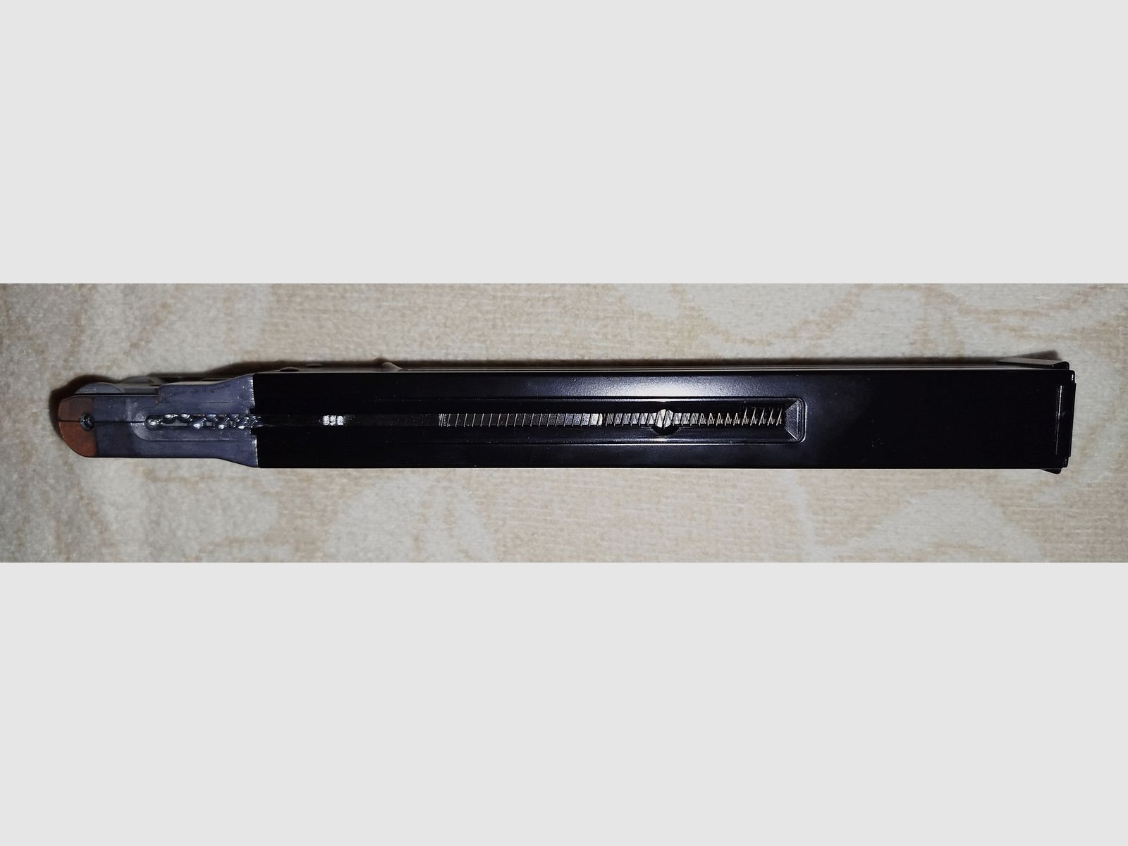 Die MP40 im Kaliber 4,5mmBB 7,5 Joule Co2