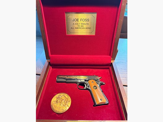 Colt 1911 Jubiläumsmodell Kal. .45 – Sammlerstück mit Originalbox & Zubehör