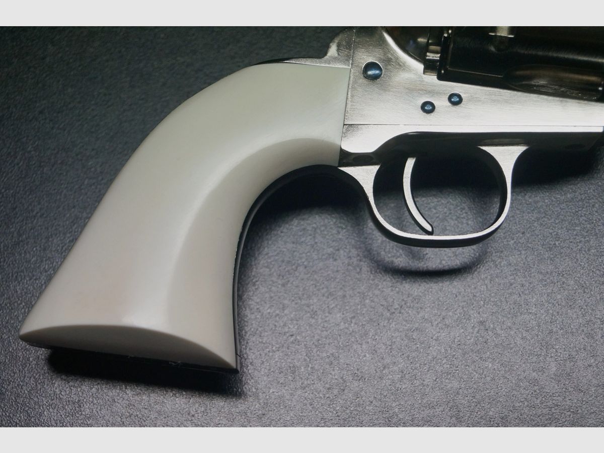 Uberti 1873 Cattleman vernickelt G37, Bild 3 von 5