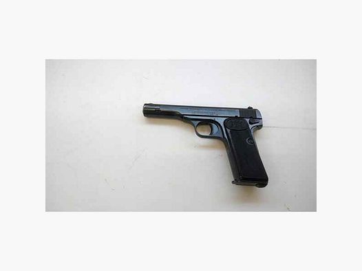 Pistole FN Browning 1910 im Kaliber 7