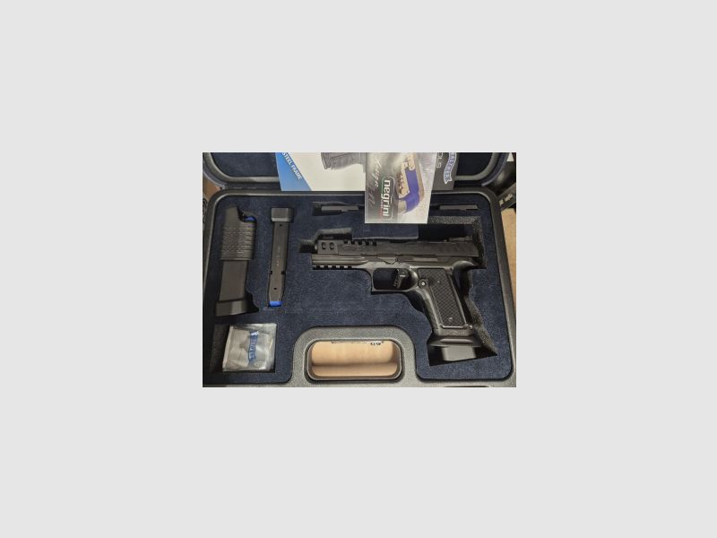 Walther Q5 SF Black Ribbon