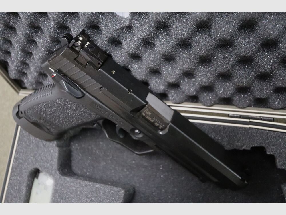 Heckler & Koch USP Expert 9mmLuger USP Expert 9mmLuger