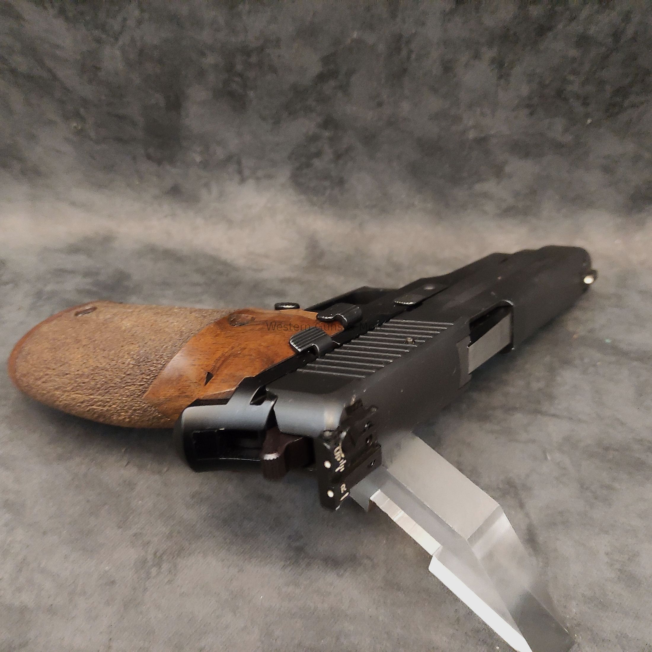 SIG SAUER P226 Cal. 9mm Luger Nero