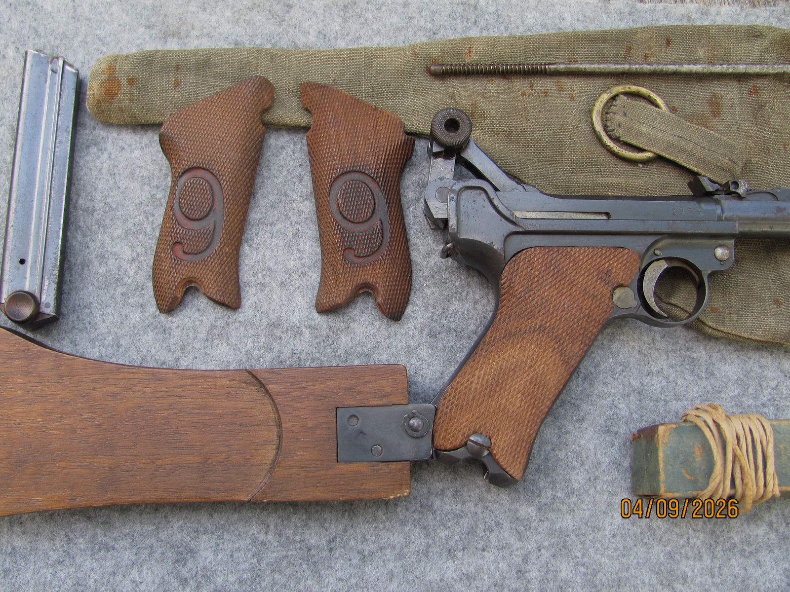 P 08 lang DWM 1917 rote 9 mit Originalzubehör und Stofftasche für Flieger, Zeppelin, Ballon, Panzer A7V