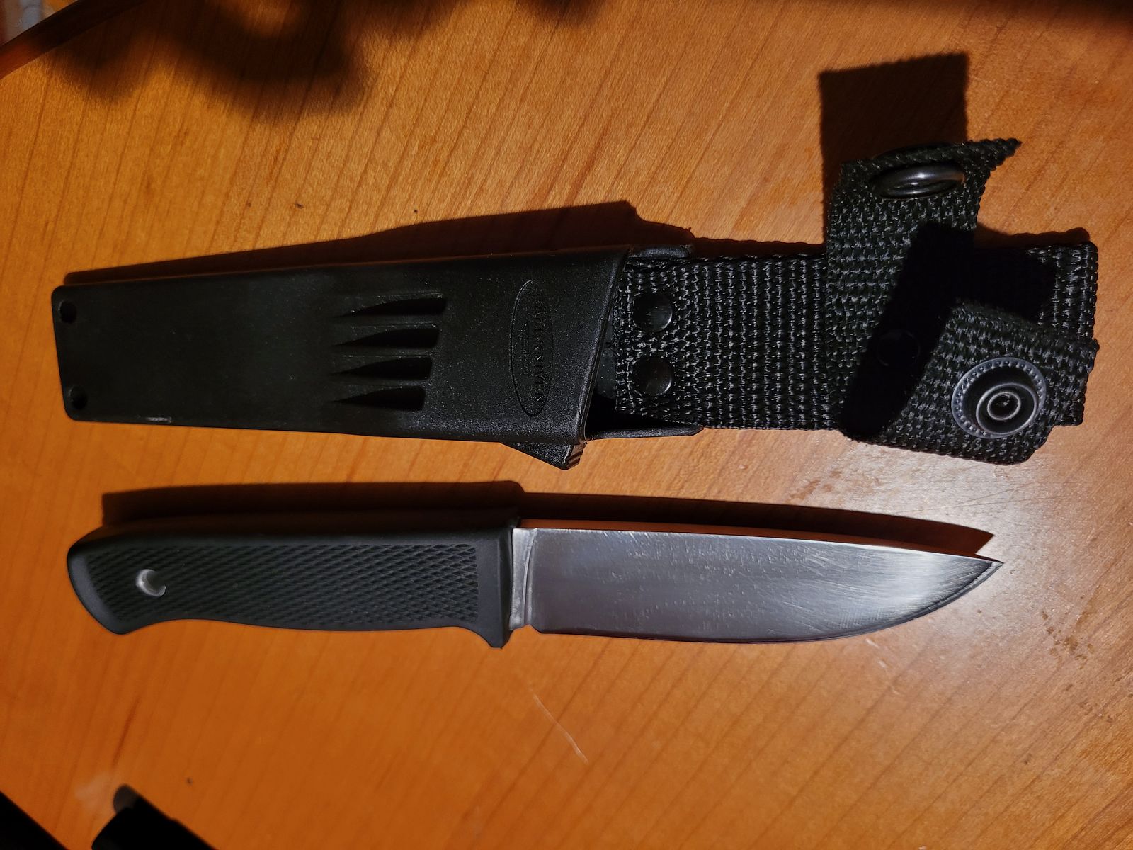 Couteau de chasse Fällkniven F1