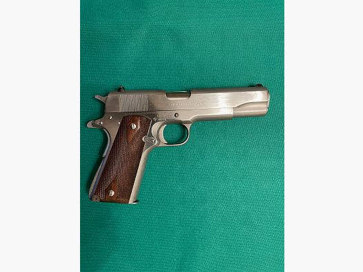 (M.E.) SEMIAUTOMATISCHE PISTOOL COLT GOVERNAMENT INOX CAL 45 HP