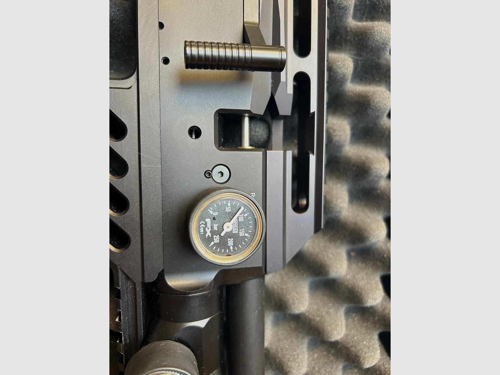 FX Dreamline Tactical Compact Luftgewehr 7,5 Joule , Kal. 4,5 (.177) inkl. 3 Mag und Compact Schulterstütze