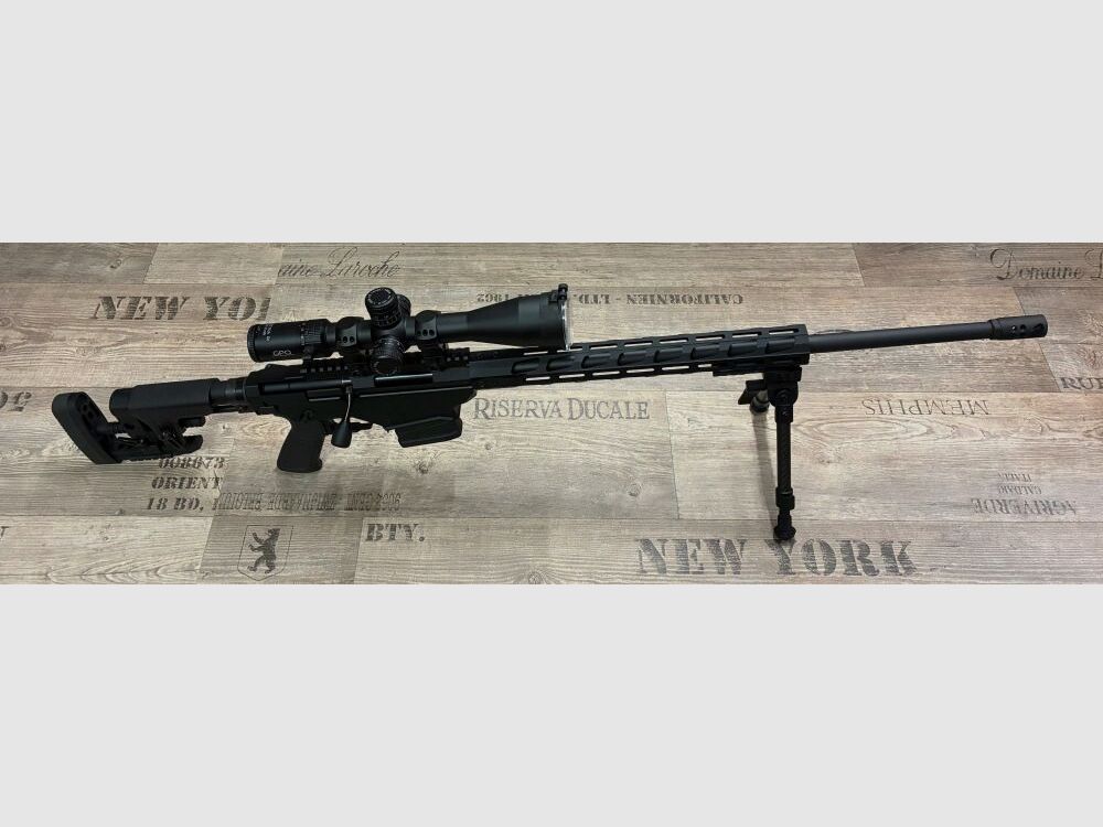 Ruger Precision Rifle w tym lunetę i dwójnóg