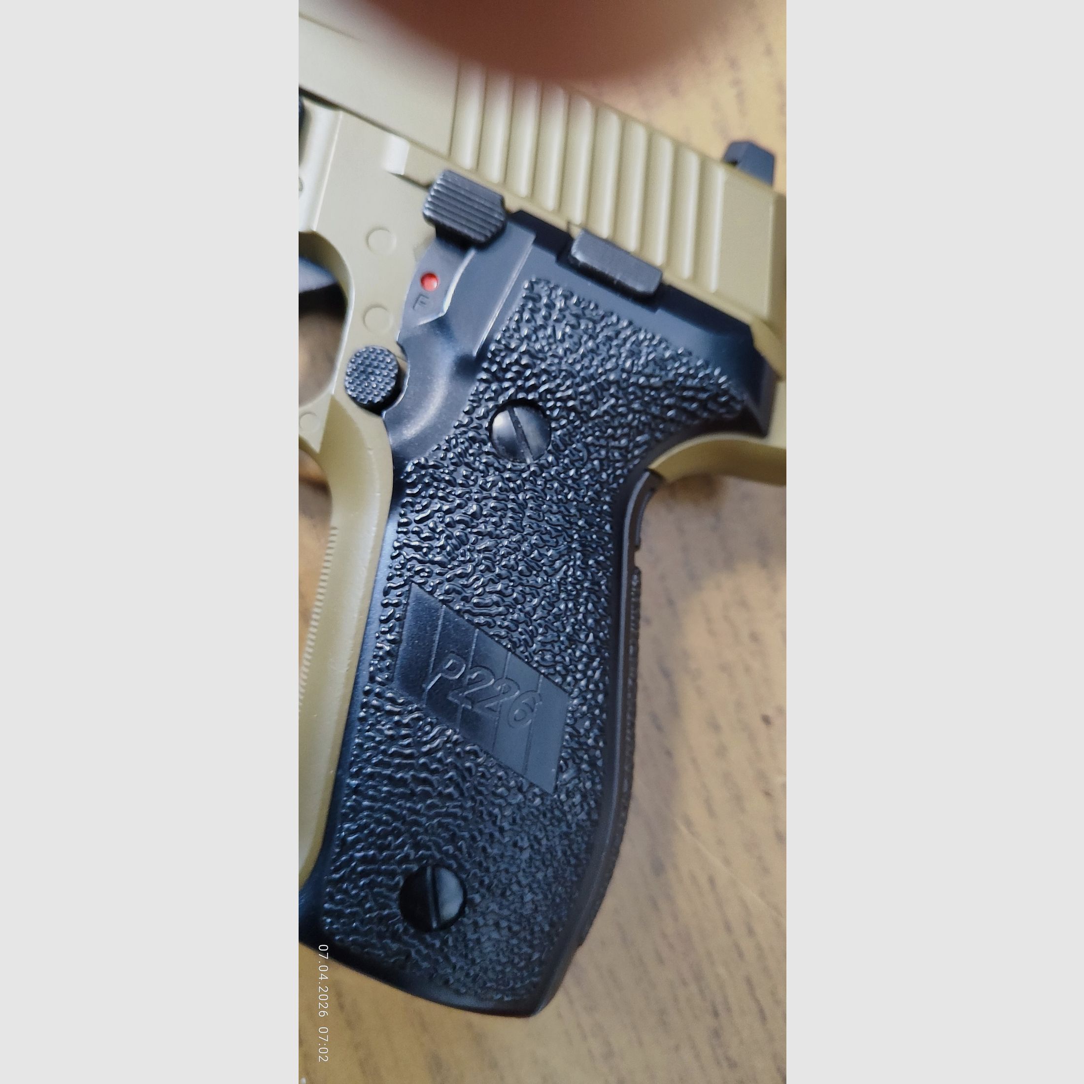 SIG Sauer CO2 Pistole Cal. 1.77 (4,5mm) Diabolo