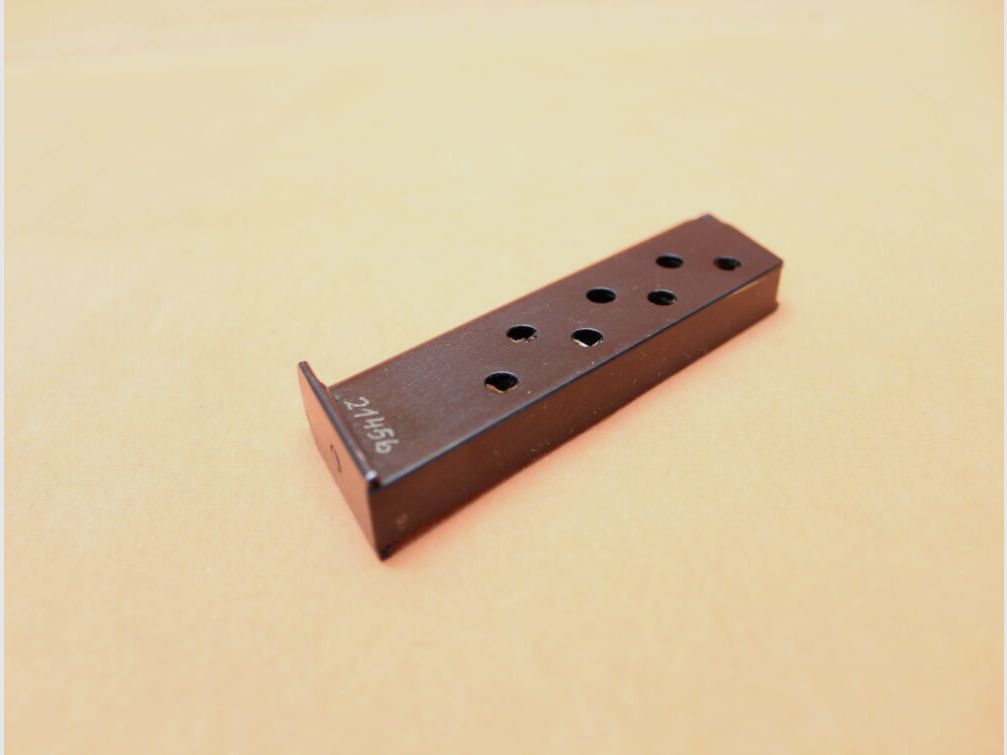 DDR SURPLUS Walther PP: Magazin DDR (ohne Markierung) 8-Schuss brüniert ohne Magazinschuh 7,65mmBrowning