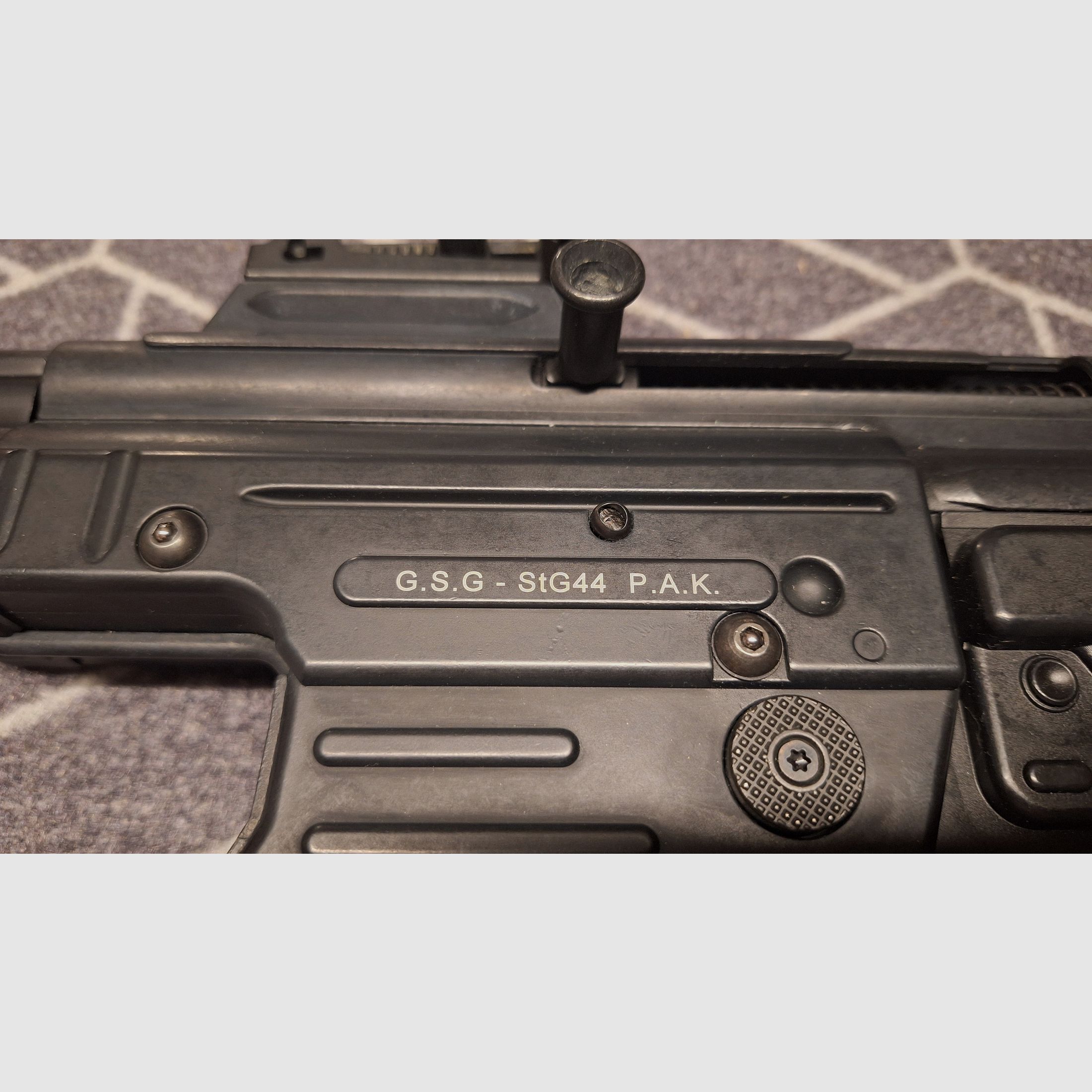 STG44 G.S.G. Schreckschuss Gewehr 9 mm P.A.K. NEU!