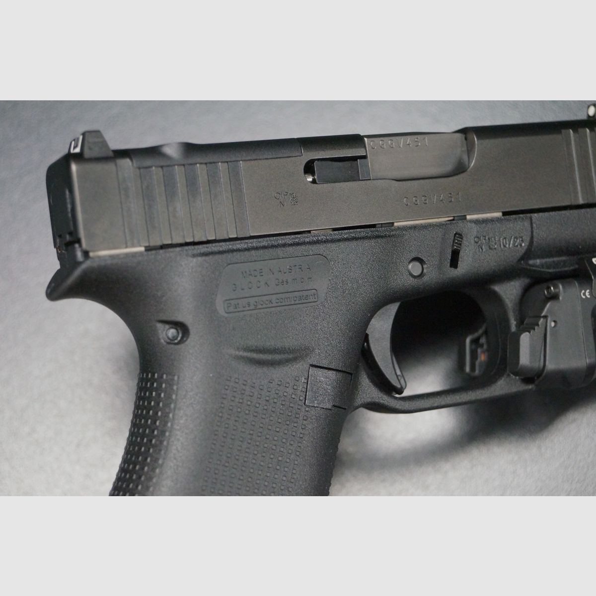 Glock 43X MOS avec Streamlight TLR-7, image 3 sur 7