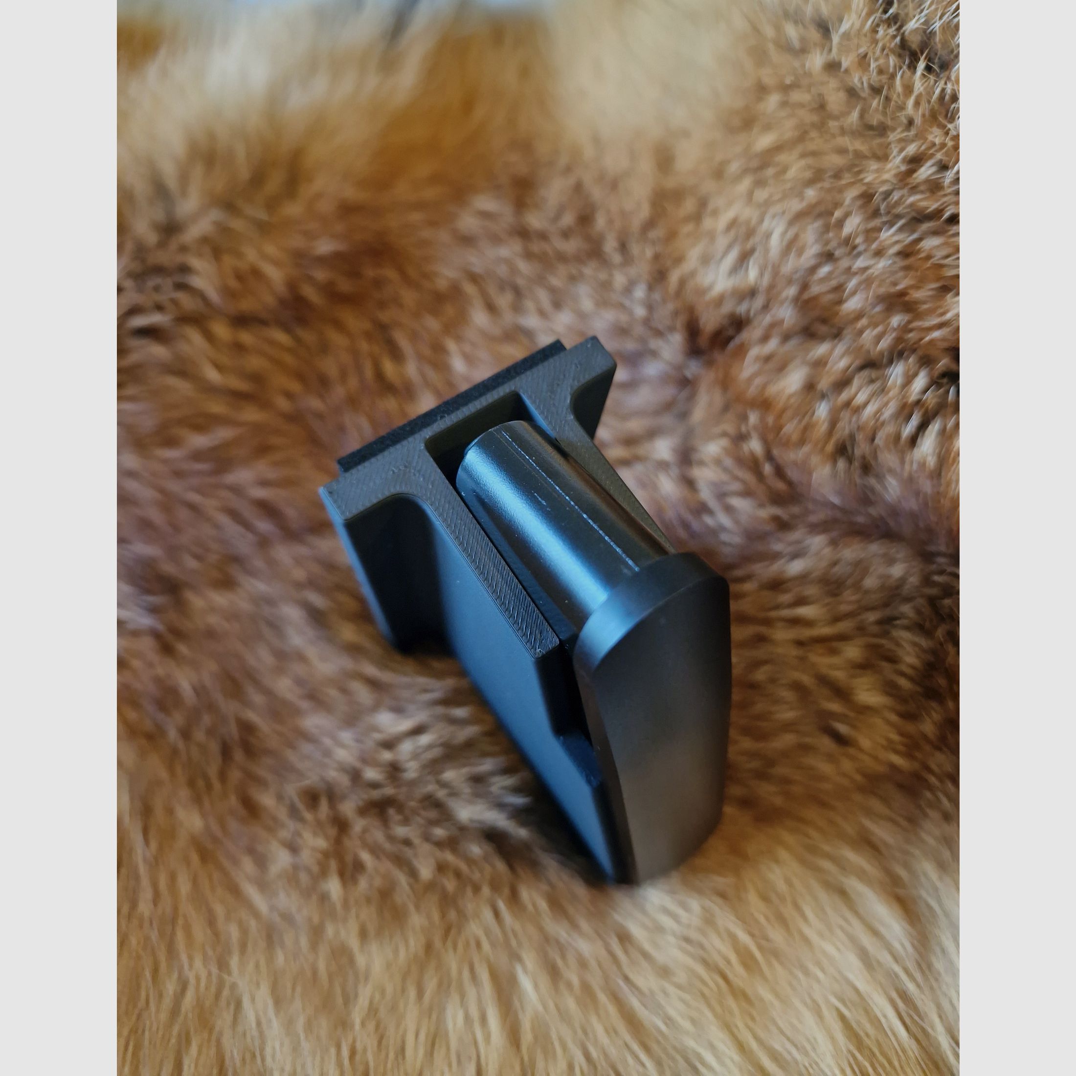 Abzugs- / Magazinhalterung für Blaser R8 / Mauser & Sauer S 100 S101 S404 S505 / M25