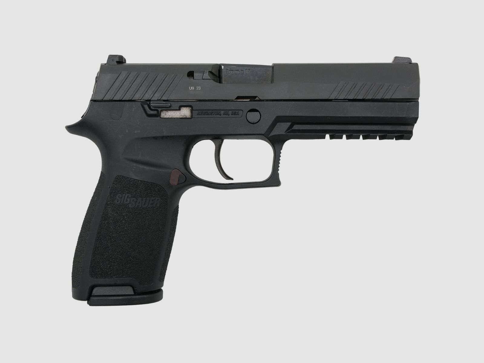Sig Sauer P320 Full-Size, zdjęcie 2 z 8