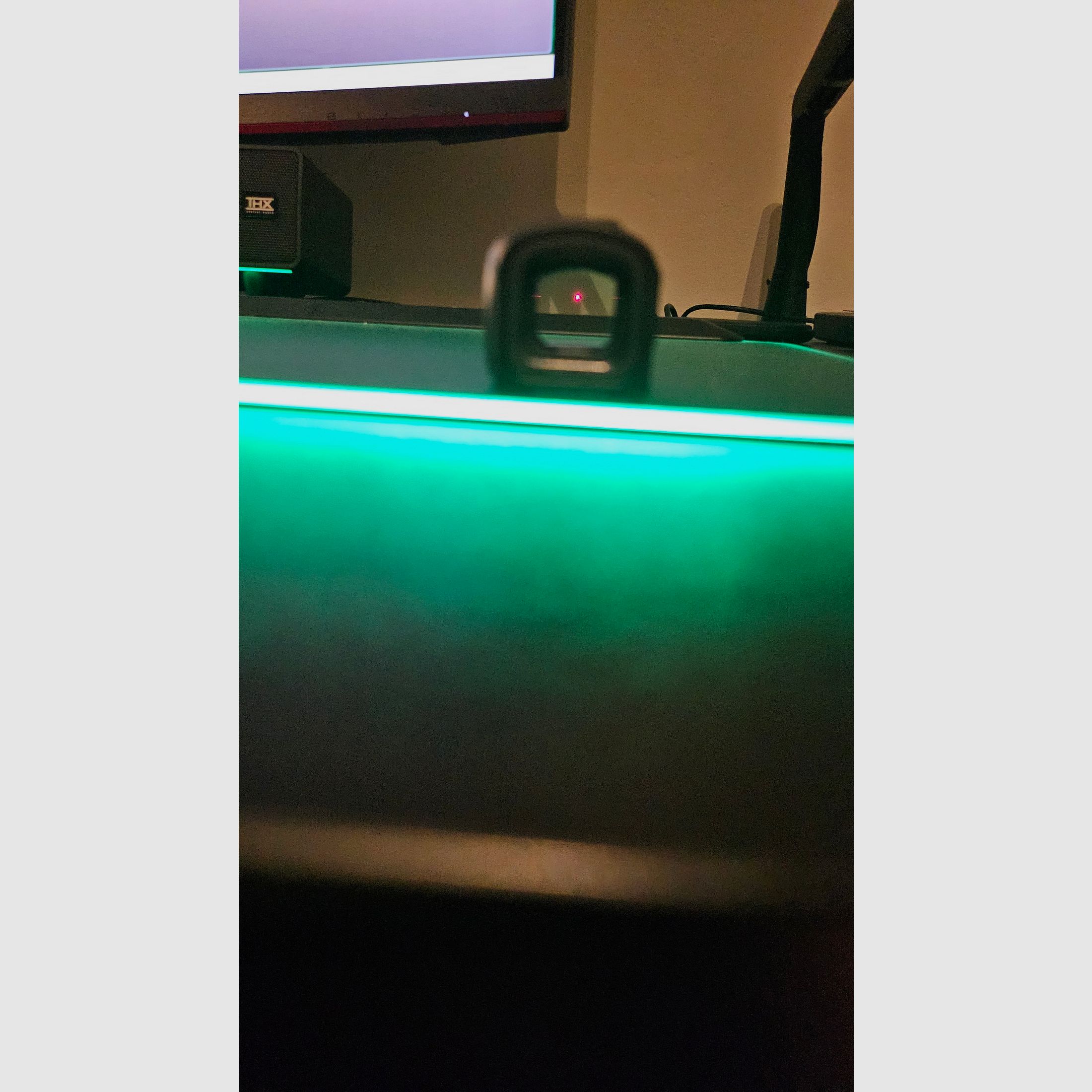 Aimpoint Acro® C-2 mit Adapterplatte für Walther PDP SD 5.1