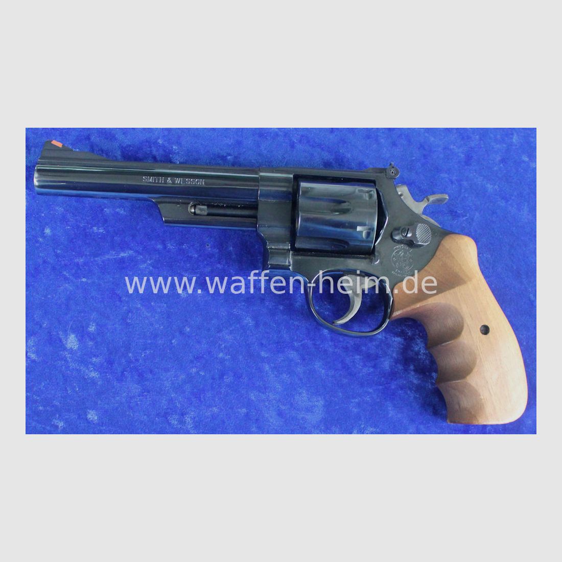 Smith & Wesson 29 - 6