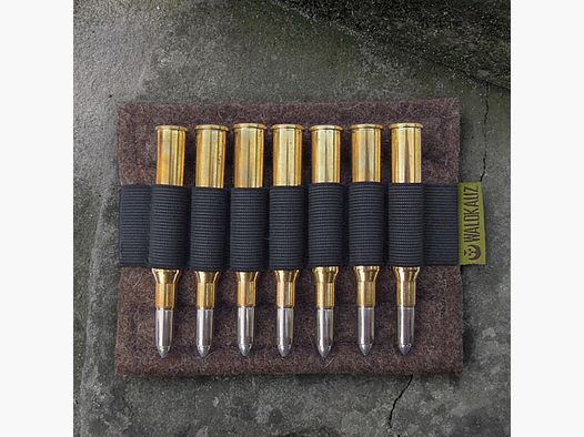 Forest owl rifle cartridge case element