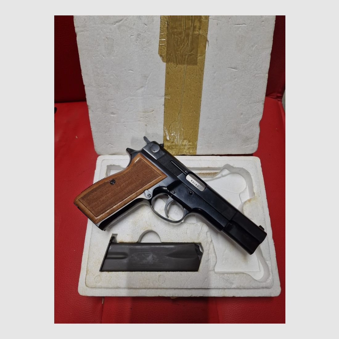 FN/FEG GP35, 9x19mm (usato), immagine 1 di 2