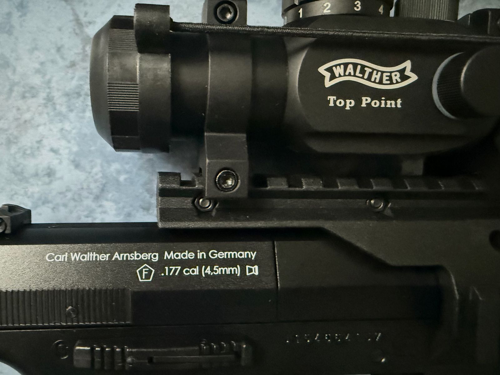 Luftpistole Walther Nighthawk  CO2 mit Zubehör wie Neu