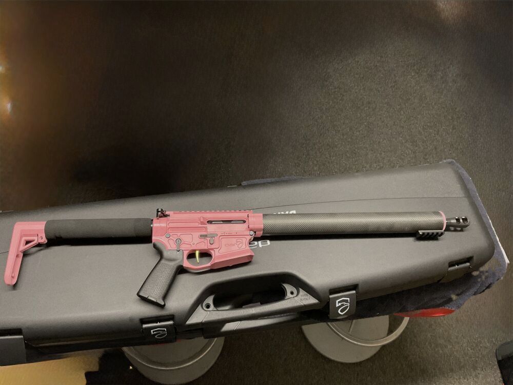 DAR 15 IPSC kaliber 223rem in roze !!!