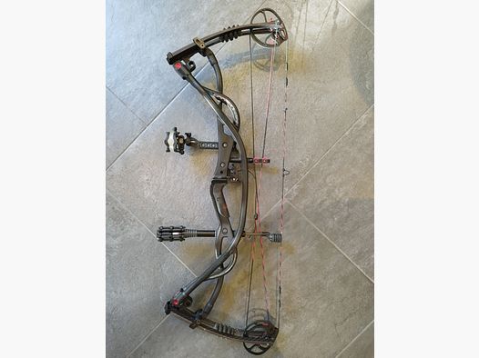 Hoyt Carbon Matrix RKT