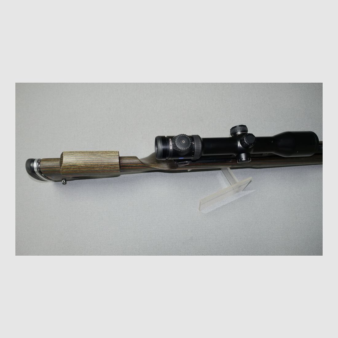 Blaser R 93 mit ZF Zeiss Victory V8	 R 93 Linksschaft