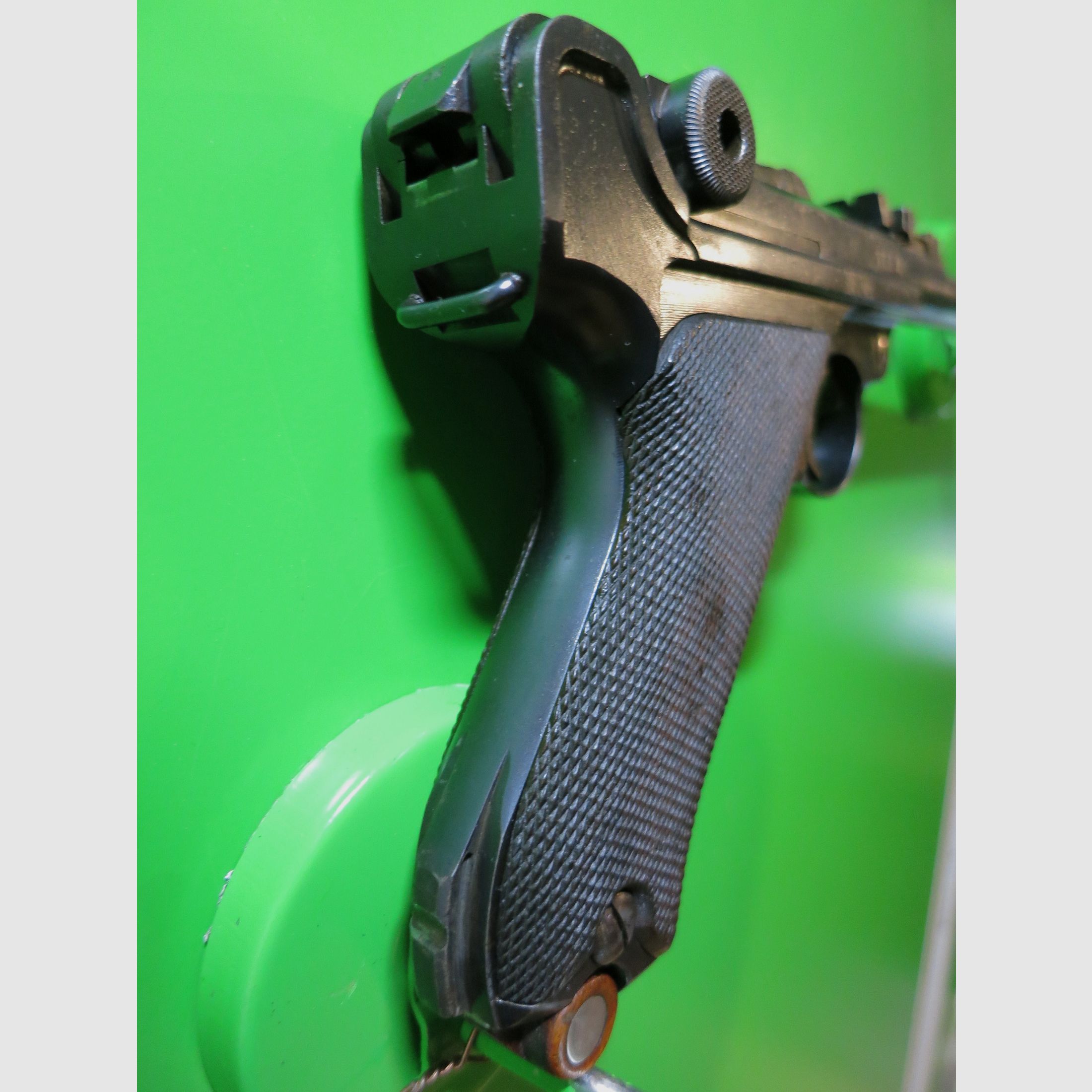 Deutsche Waffen- und Munitionsfabriken (DWM) 1915 , lange Pistole 08 P08, Ari P08 (Artillerie), 9 mm Luger     #61-