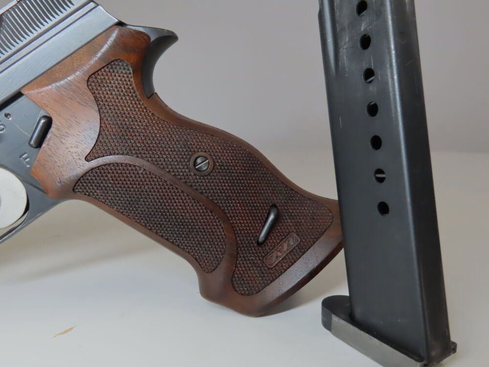 Top SIG P210 M49