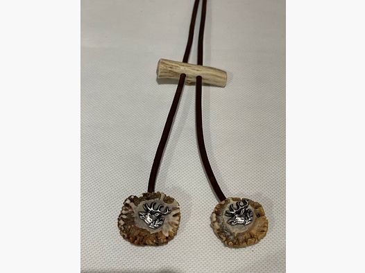 Cravate de chasseur cerf handmade