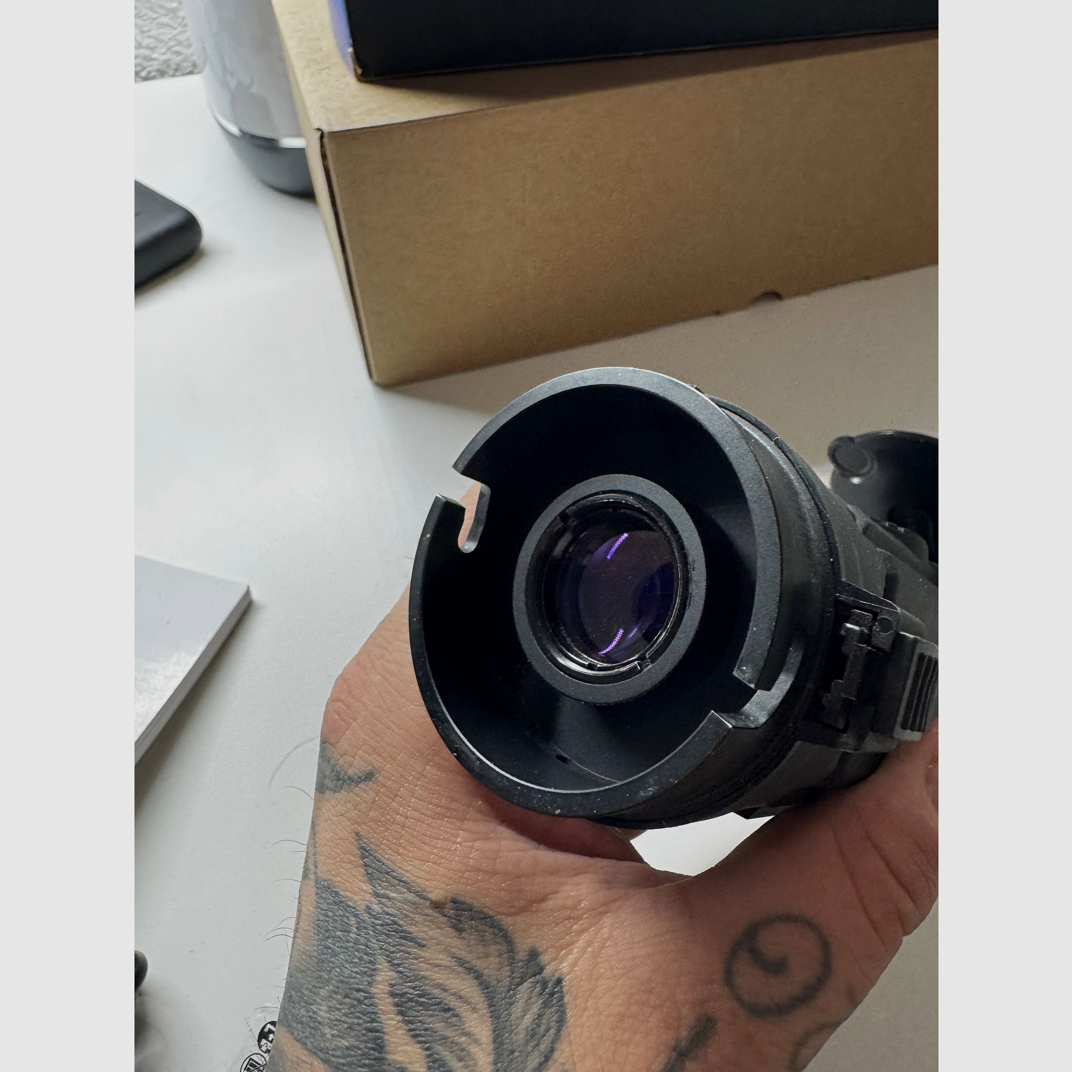Pulsar core  FXQ55BW Neuwertig inkl 2 Montageadapter und Zubehör 
