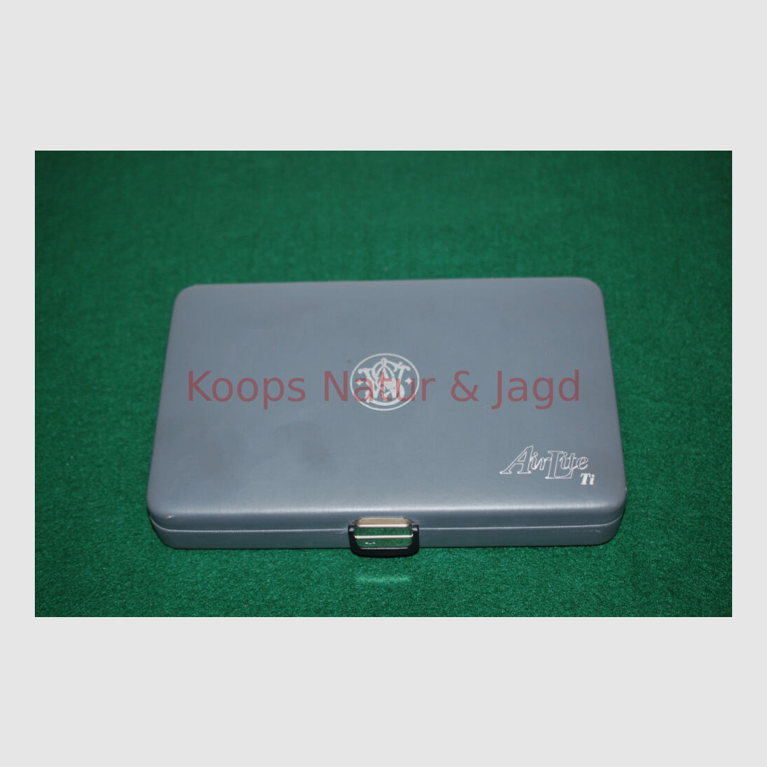 Smith & Wesson 337 AirLite Ti