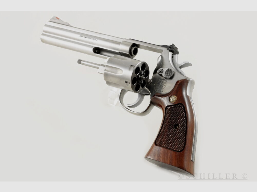 Smith & Wesson 686