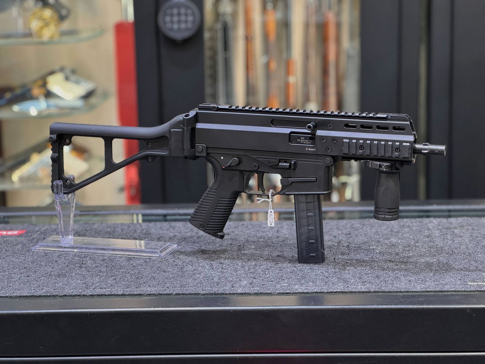 Brügger & Thomet APC 9, Bild 2 von 7