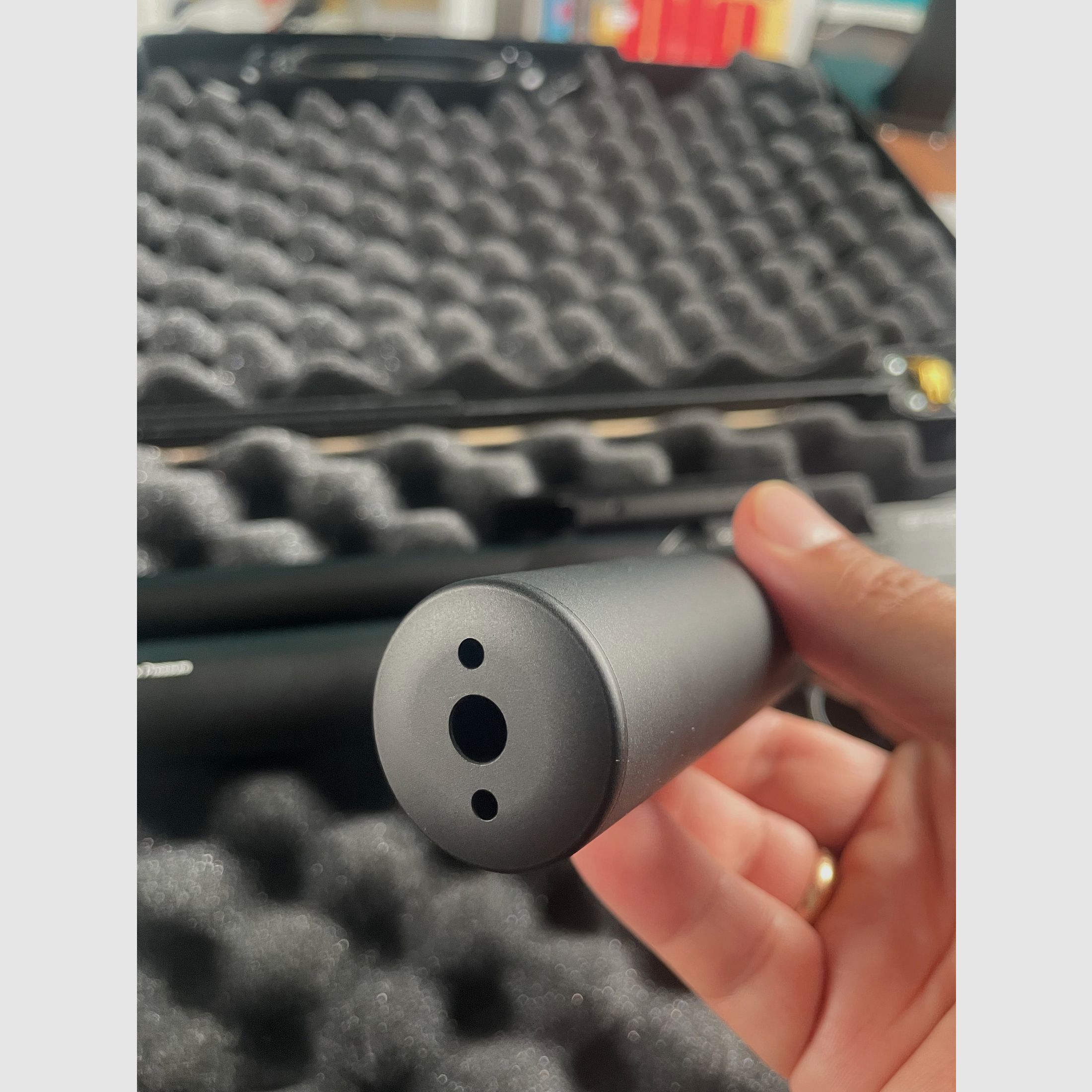 AirMaxx PP750 5,5 mm avec silencieux, diabolo, chargeurs et mallette