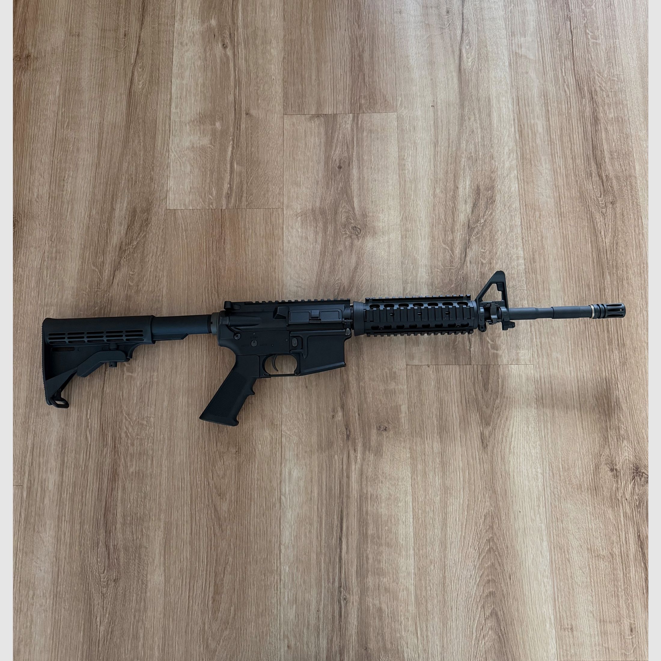 Ares M4 S-AEG, Bild 6 von 8
