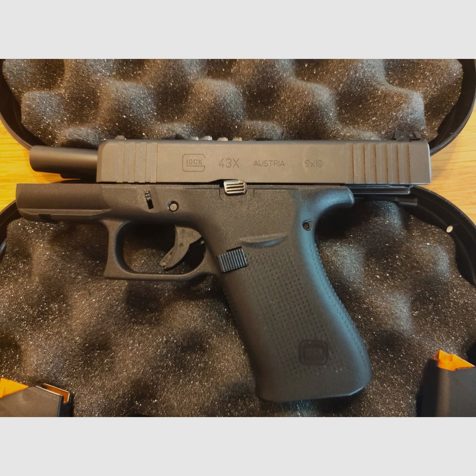 Glock 43X 9x19 mm – Top Zustand, nur ca. 50 Schuss, inkl. Holster & 180 Schuss Norma Safeguard