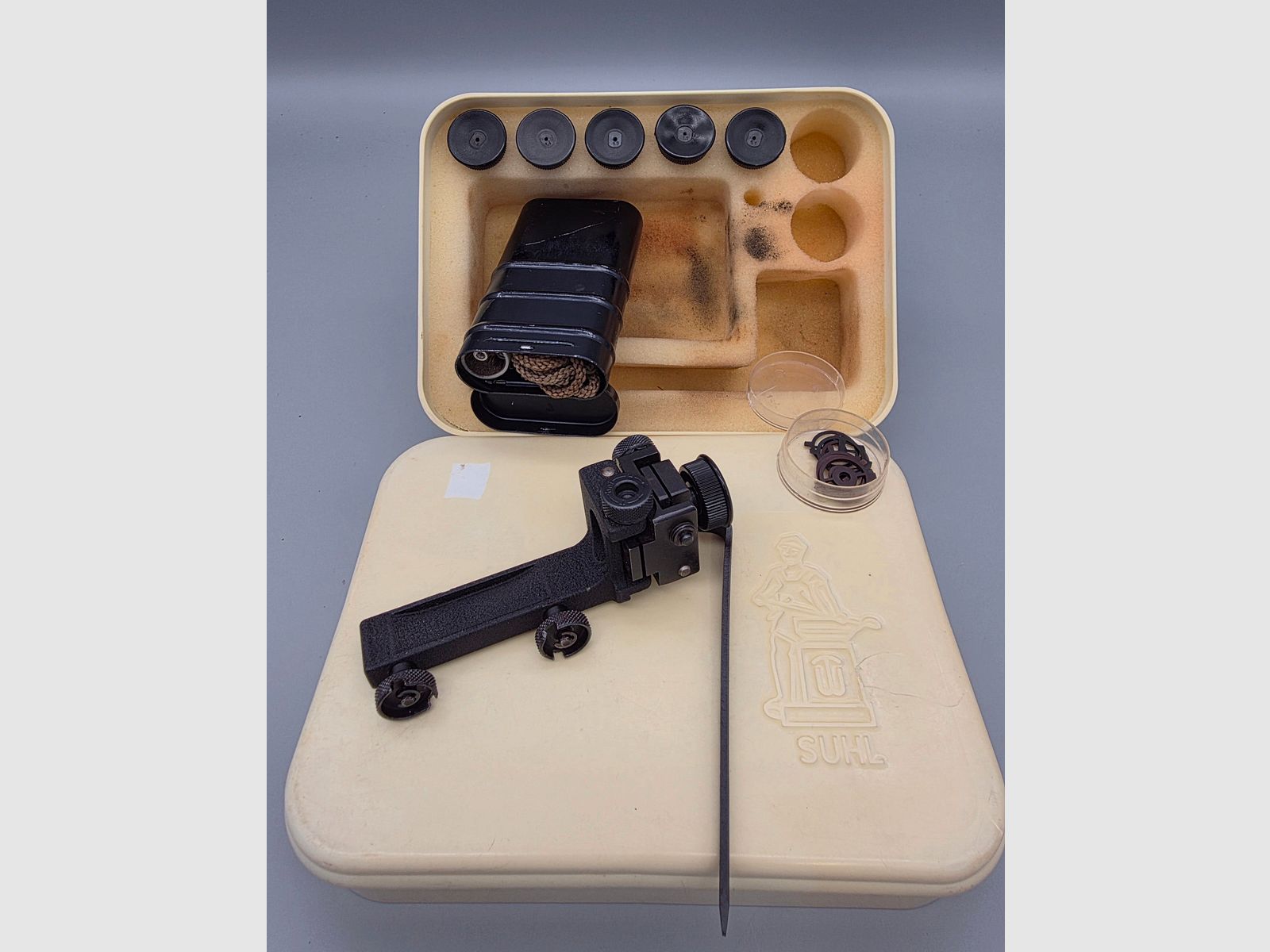 Sehr schöner Diopter Haenel mit Zubehör in der original Box Suhl Mod. M150 KK Gewehr 