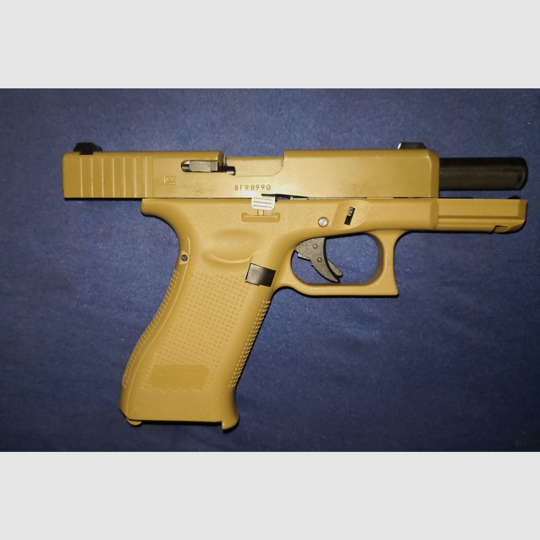 Glock 19X Airsoft with metal slide GBB 6mm BB Coyote Tan softair gas version with 2 magazines